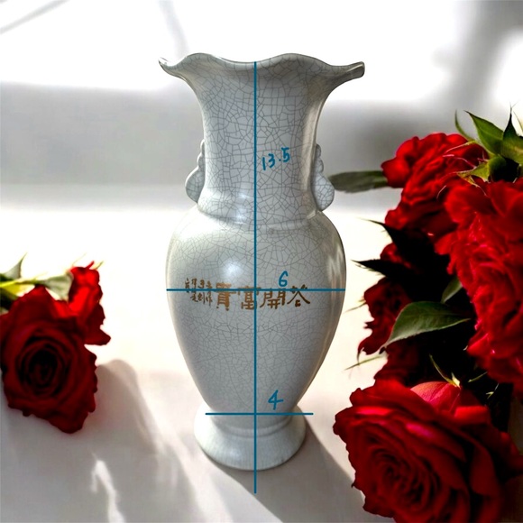 Chinese Jingdezhen Vase - souvenir from China Jingdezhen （1 of 2) - Picture 2 of 5